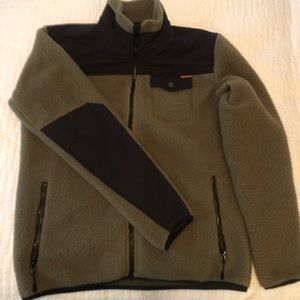 Basin + Range Fleece